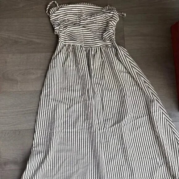 Striped Black & White Maxi Dress - Picture 3 of 5